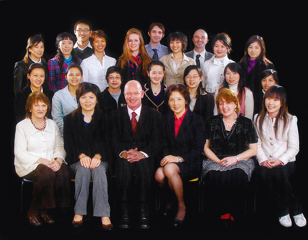 2008-teaching-staff_web.jpg