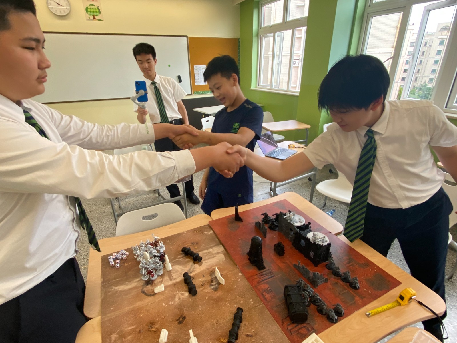 战锤社团拍摄Black Ork杂志素材.jpg