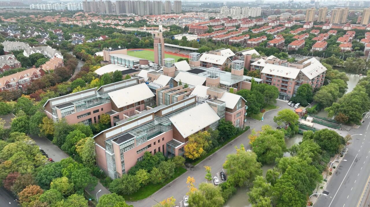 微信图片_2025-10-09_0922_659.jpg